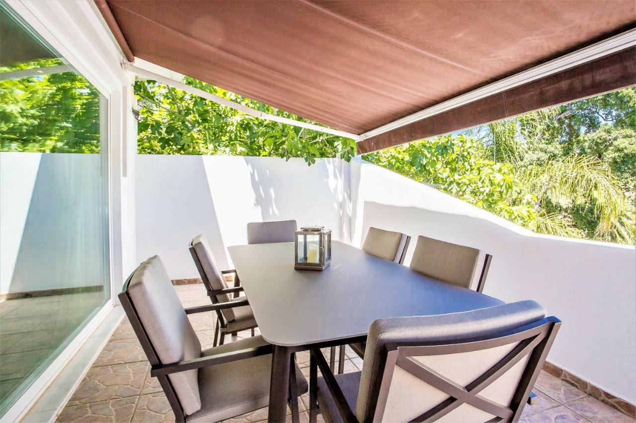 Luxury Villa With Swimming Pool And Jacuzzi Marbella Exterior photo