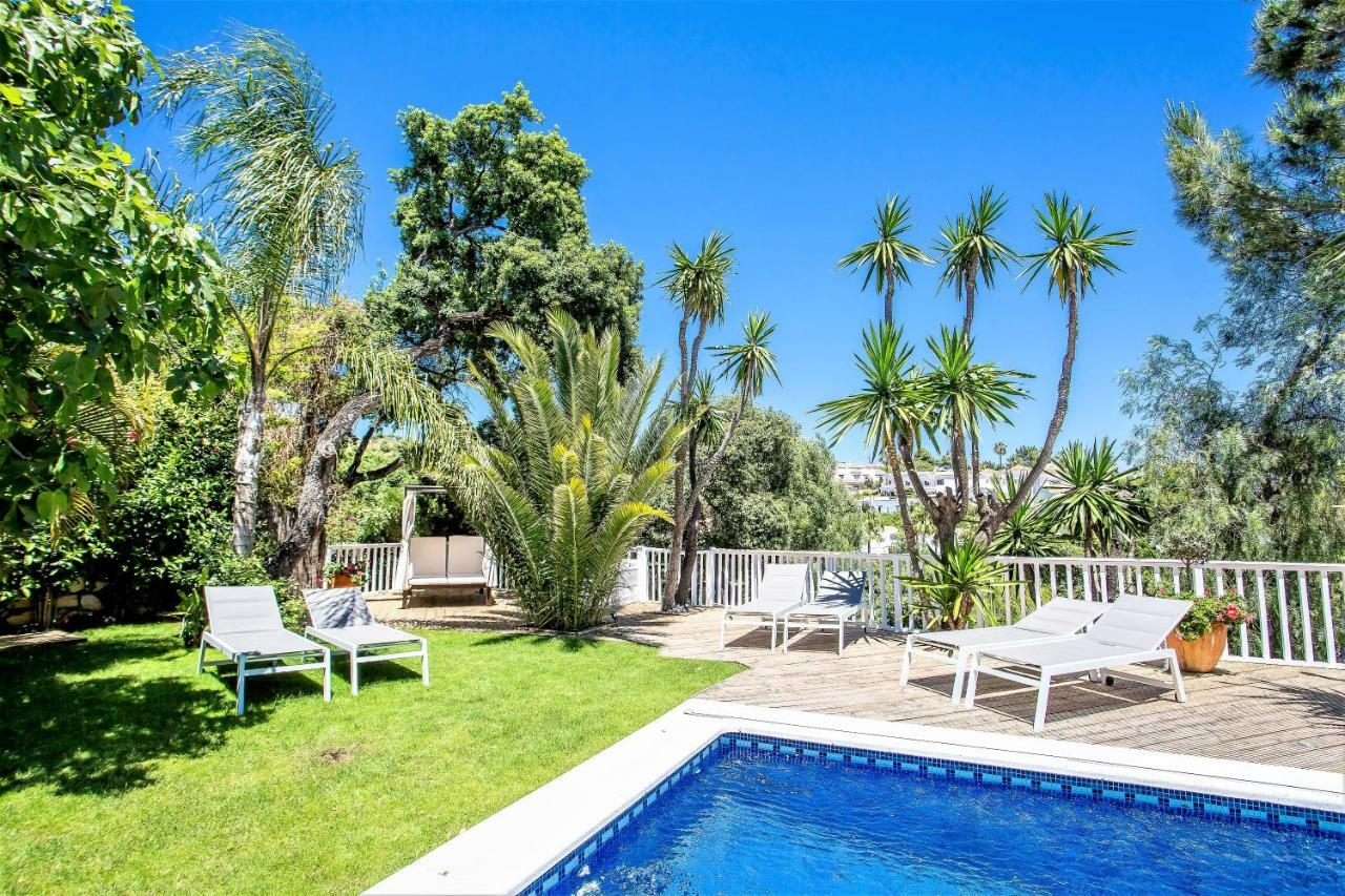 Luxury Villa With Swimming Pool And Jacuzzi Marbella Exterior photo